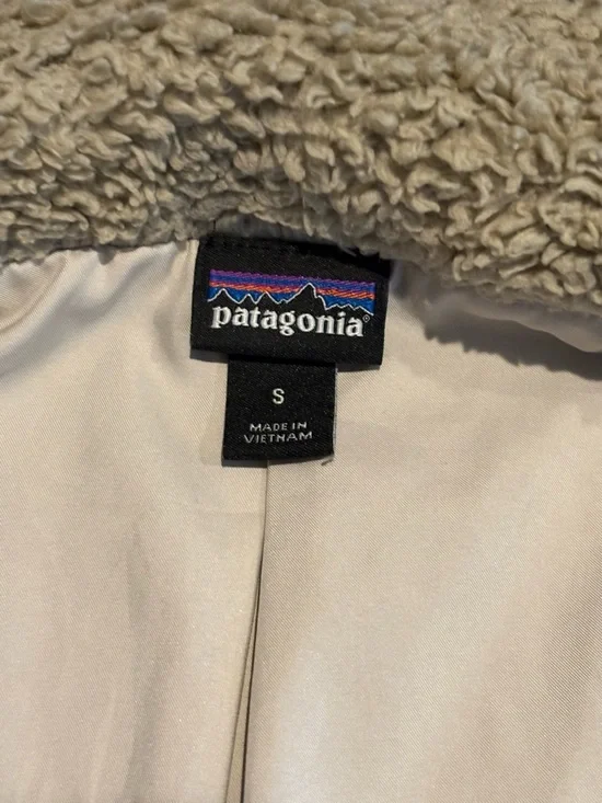 Patagonia Sherpa Fleece Vest - Picture 5 of 7